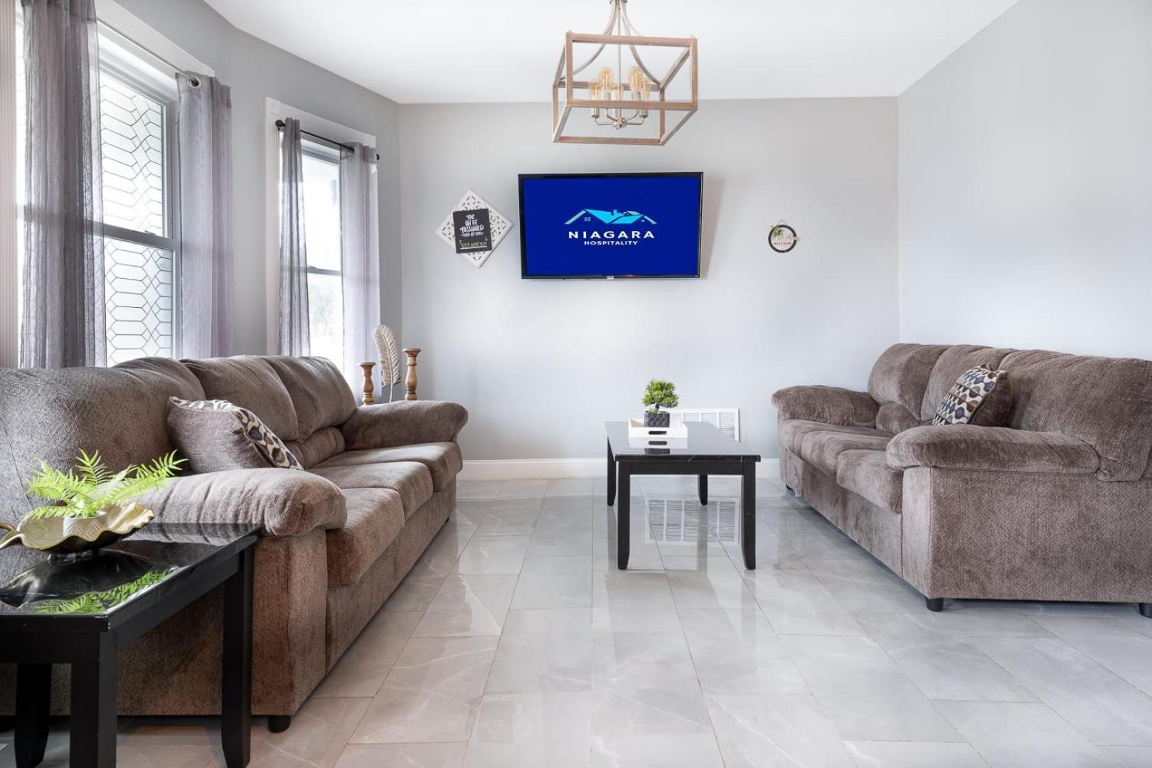 Quiet 4Br Near Niagara Falls & Casino ภายนอก รูปภาพ